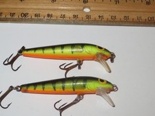 Lot of 2 Storm Baby Thunderstick Thunder stick Crankbait Lures Perch