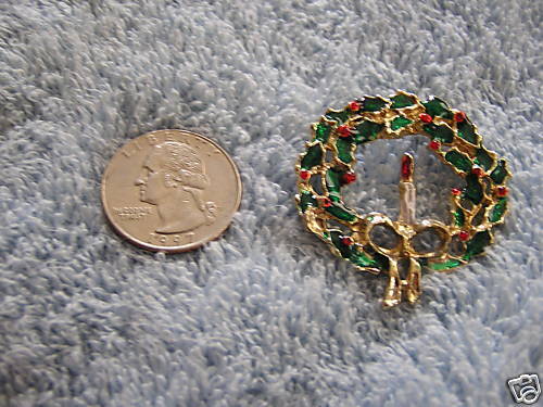 Christmas Jewelry Wreathe  Pin Brooch - Picture 1 of 1