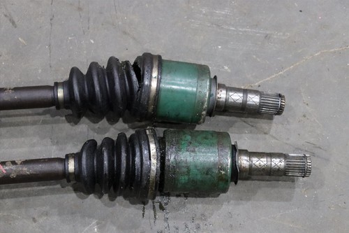 JDM 2006 2007 Subaru WRX STi 6 Speed Front cv axles drive shafts EJ207 V9 - Picture 6 of 8