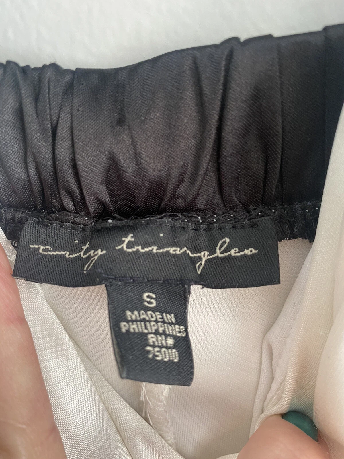 OFF WHITE Abito Junior taglia small formale bianco sporco e nero cravatte intorno al collo mini