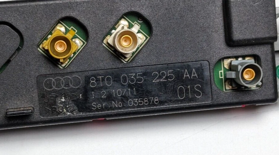 AMPLIFICADOR AMPLIFICADOR ANTENA RECEPTOR RADIO AUDI A5 S5 RS5 2010-2016 Foto 2 de 4