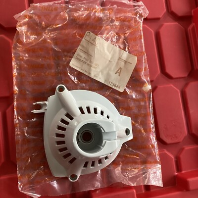 STIHL FS90r fs100r fs110r fs130r km90r HT131 fc90 clutch housing 4180 080 1809