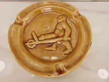 Vintage Ceramic Adult Humor Ashtray Penis Carry On Wheelbarrow TAN 4” RARE HTF