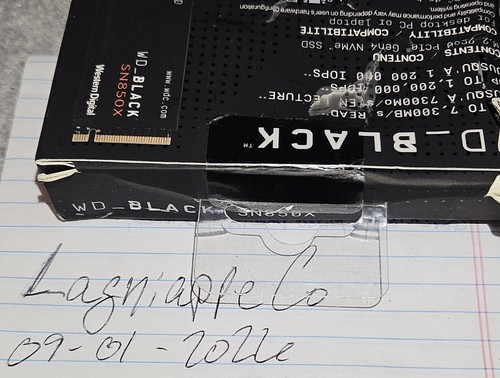 WD_BLACK SN850X 2TB NVMe SSD M.2 2280 PCIe 4th Gen Up to 7,300 MB/s WDS200T2X0E