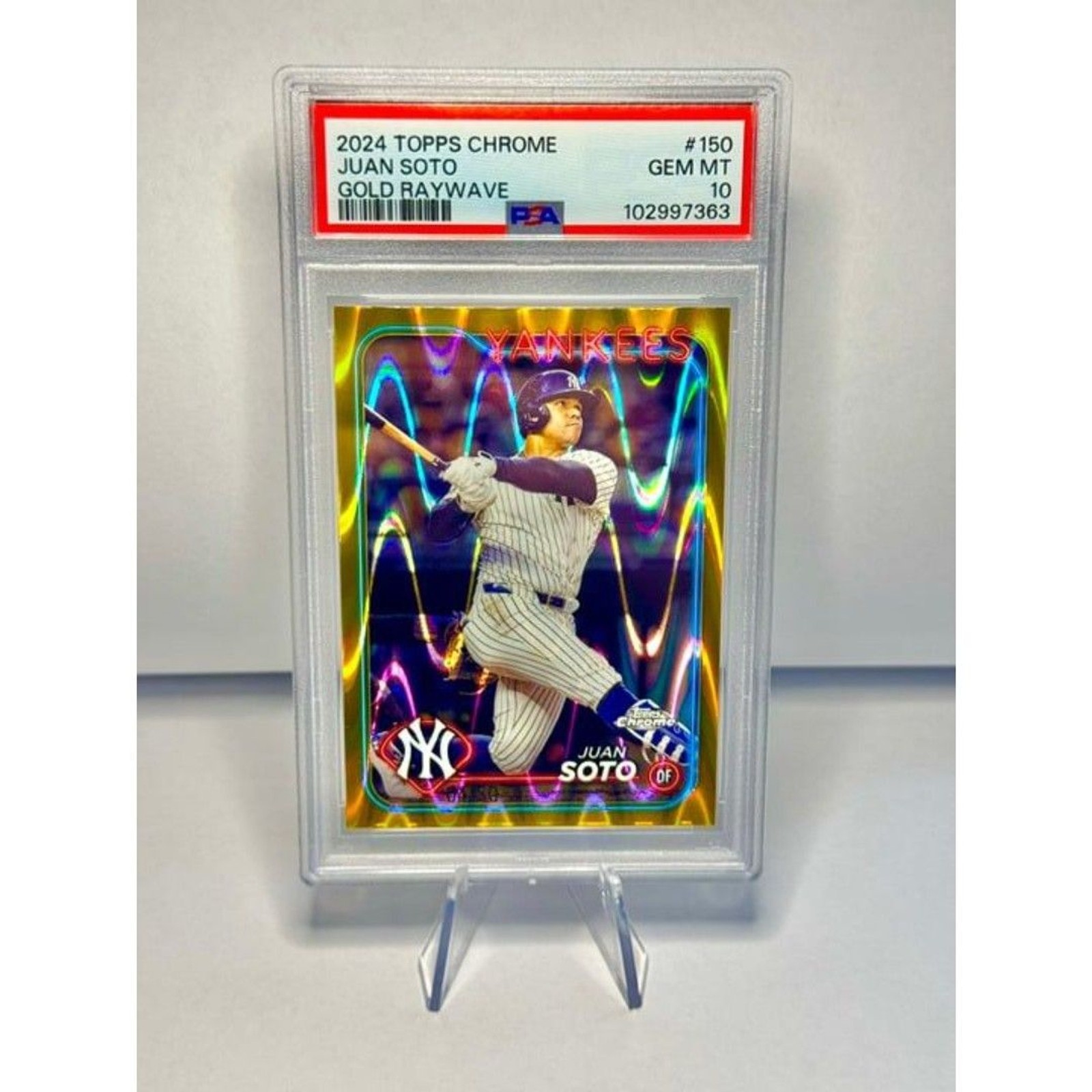 Juan Soto /50 2024 Topps Chrome Gold Raywave #150 PSA 10