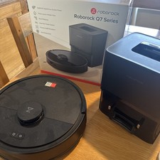 Roborock Q7 Series Robot Vacuum Cleaner Used Once For Demo
