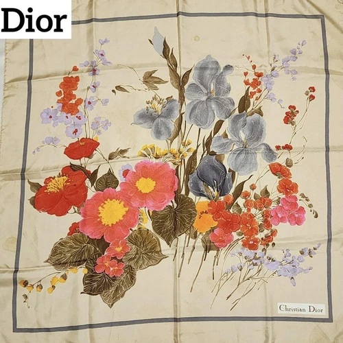 Authentique foulard Christian Dior soie beige motif fleurs 79 x 77 cm toutes saisons