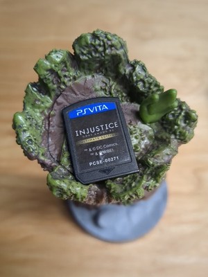 Injustice: Gods Among Us -- Ultimate Edition (Sony PlayStation Vita, 2013) 