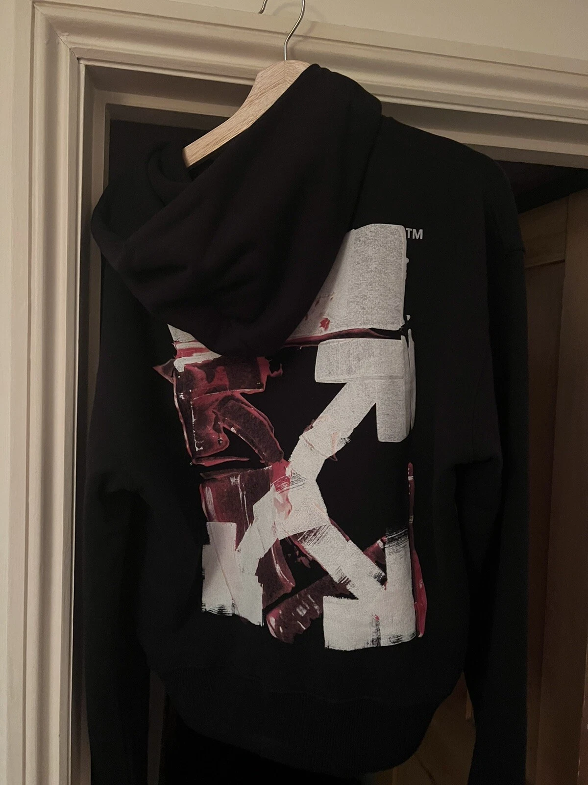 OFF WHITE BIANCO SPORCO FELPA CON CAPPUCCIO FRECCIA ACRILICA NERA