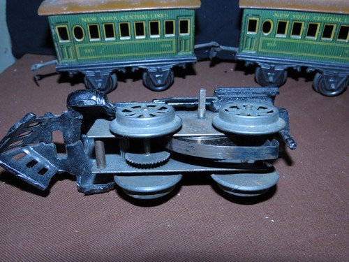 Prewar Clockwork toy train 100yrs old Bing, steam engine, tender, coach cars - Picture 17 of 21