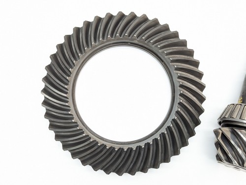 Dana 80 Rear Axle 4.10 Gear Set from 1994 Dodge Ram 3500 Cummins Diesel - Picture 3 of 20