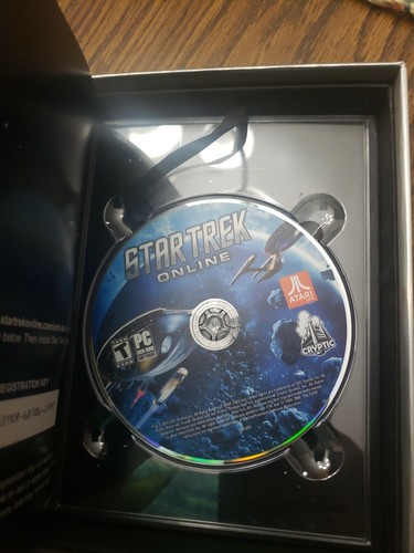 Star Trek Online Collector's Edition (Windows ) atari! Awesome. - Picture 6 of 6