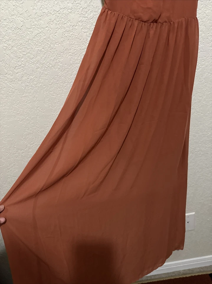 Maxi Vestido Freebird Espalda Entrecruzada Talla Pequeña Color Óxido Usado en Excelente Condición  Foto 4 de 4