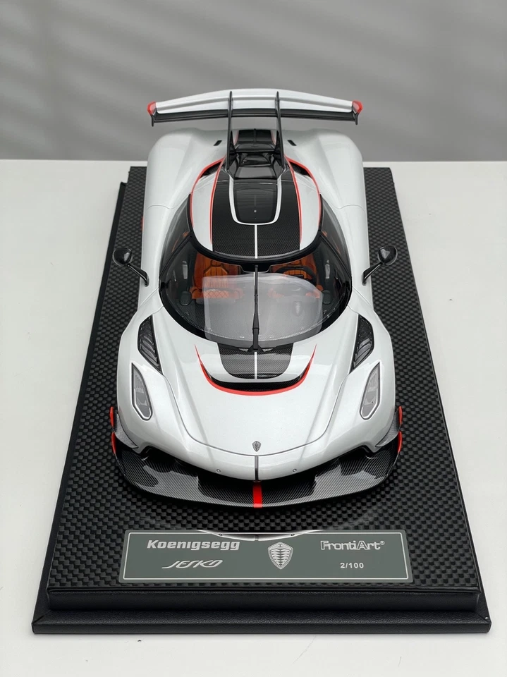 Koenigsegg Jesko (White) [FrontiArt] 1/18 scale - Image 4 of 4