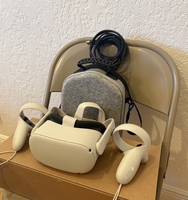 Meta Oculus Quest 2 VR Headset - 128GB   Excellent Condition   Original Box