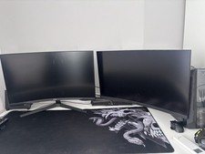 Vendo coppia o singoli di monitor da gaming curvi da 32" da 144hz 