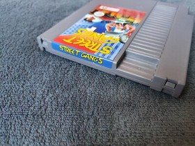 Street Gangs sur Nintendo Nes - loose TBE PAL ITA