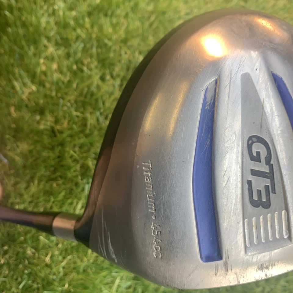 Driver Adams GT3 Titanium 454 cc 10* diestro Adams GT3 súper eje regular grafito Foto 4 de 4