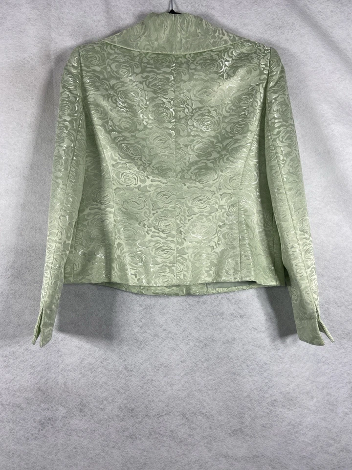 Terno saia Le Suit 2 peças feminino 6 blazer verde botão acolchoado floral manga longa - Imagem 4 de 4