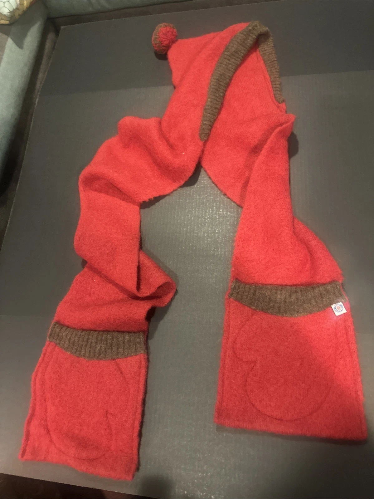 Icewear Icelandic Wool L/XL Hat, Scarf & Mittens All In One! Red & Brown - Mint