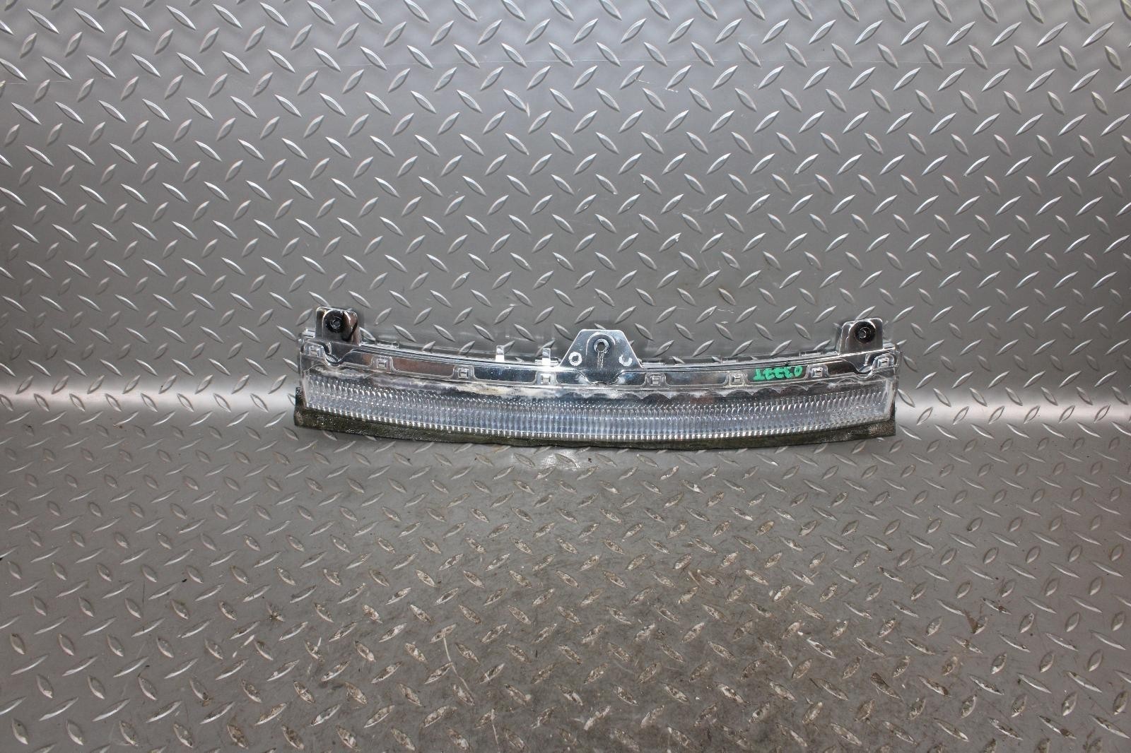 Maserati Ghibli 2014-2024 Rear Center brake light
