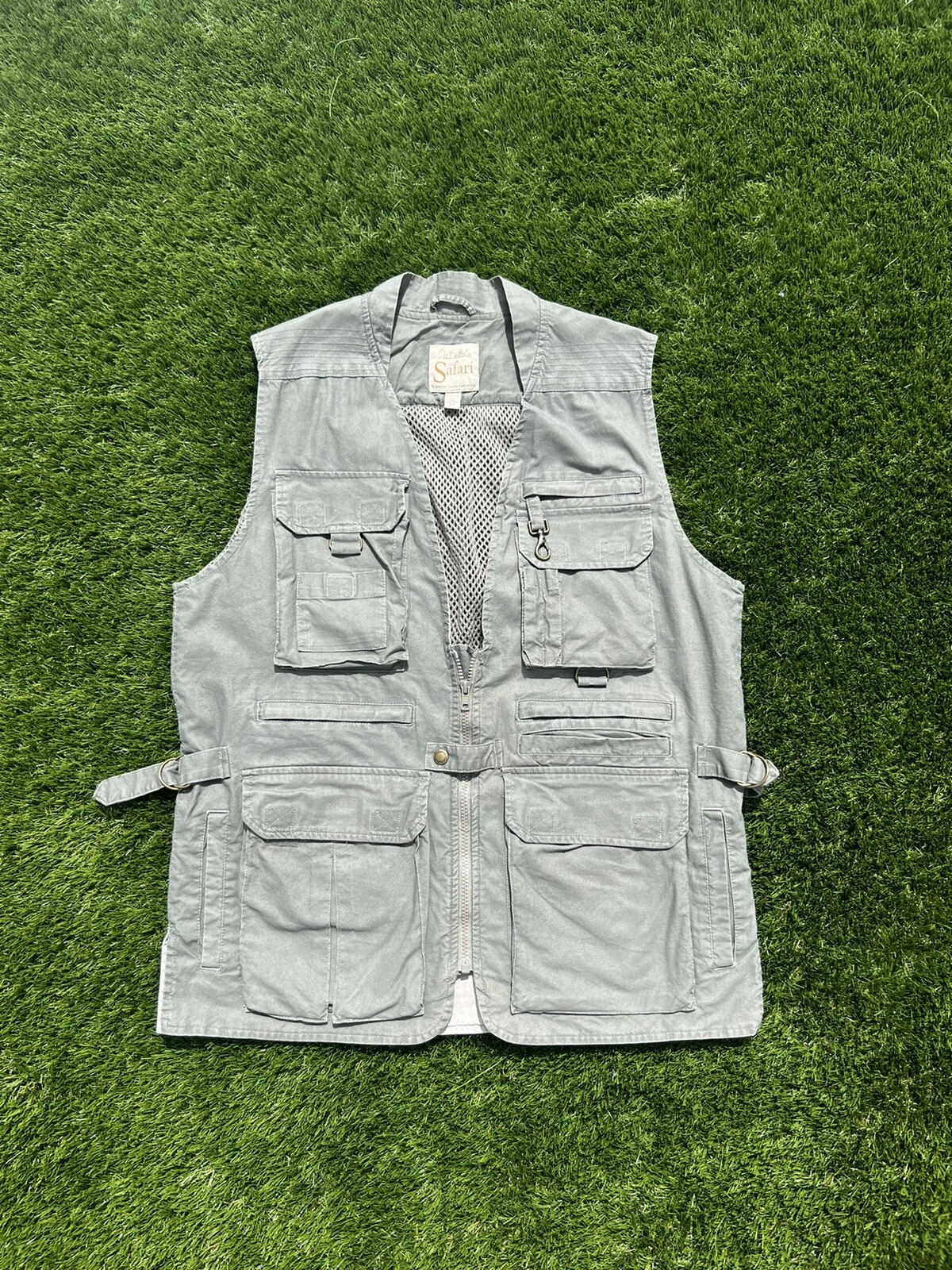 Men's Cabela’s Safari Series Vented Fishing Hunting Outdoors Utility Vest M