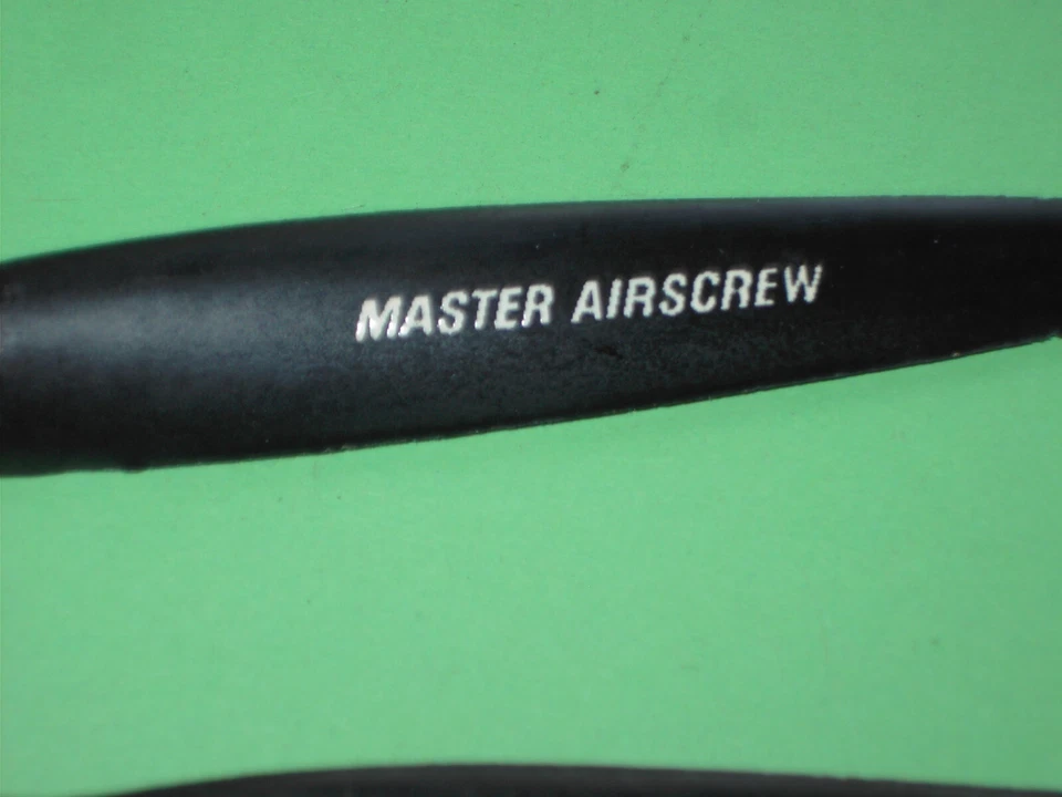 Master Airscrew 9x6 Windsor Propeller 0960 gebraucht, guter Zustand, 2 Stück - Bild 3 von 4