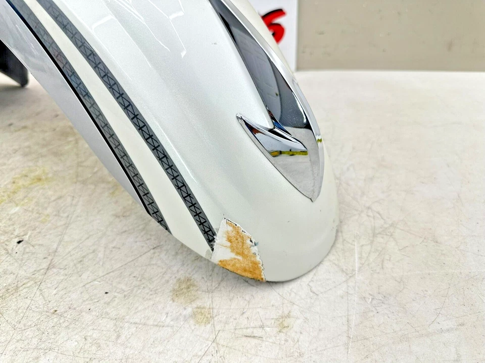 Guardabarros delantero Victory Kingpin 2005 OEM Foto 2 de 4