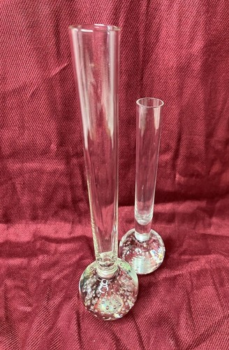 Vtg Kosta Boda Sweden Two Bud Vases, Clear Glass Controlled Bubbles 8"in & 6"in - Picture 2 of 9