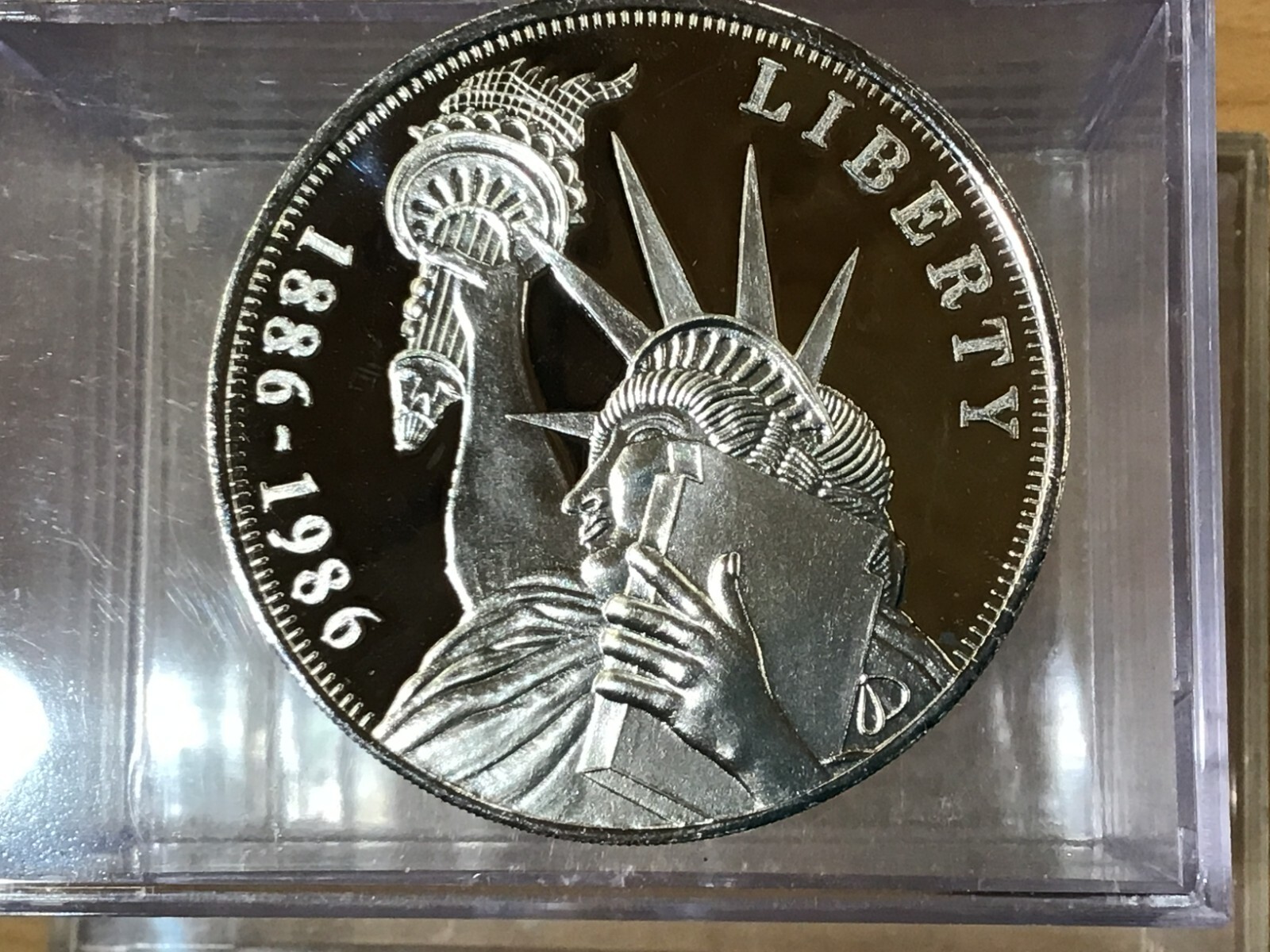 Picture 2 of 6