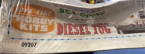 Life-Like Sea Going Diesel Tug 09207 1/82 FS NEW Model Kit ‘Sullys Hobbies’ - Picture 5 of 5