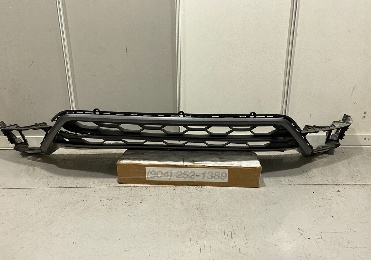 2018-2020 Volkswagen Tiguan Front Bumper Lower Valance OEM 