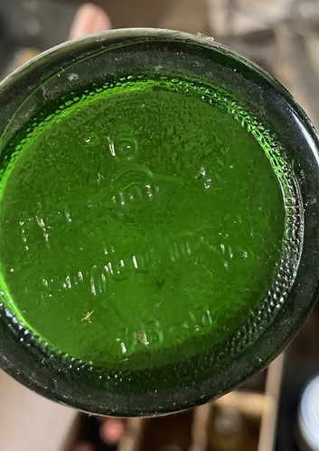 Vintage 1953 7 Up Bottle Green Glass 7oz Swimsuit Girl White Seven Up Glass Pop - Picture 11 of 15
