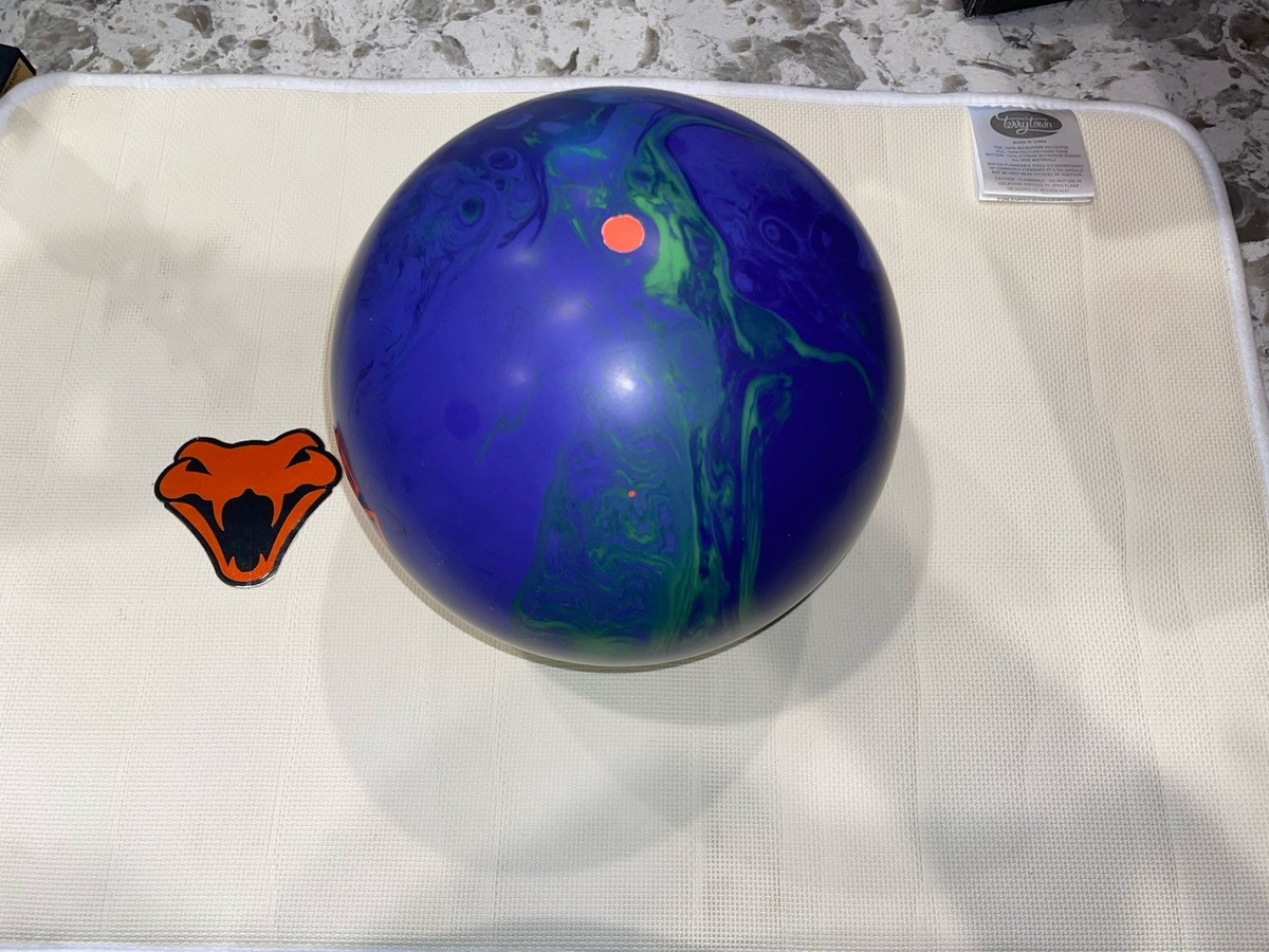 Motiv Venom ExJ Limited Edition Bowling Ball 15 LB. 1ST QUAL new