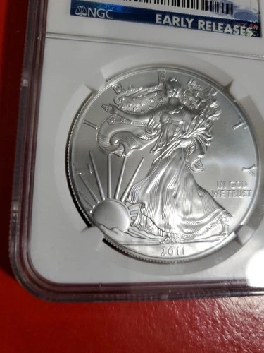 2011 W .999% Silver American Eagle MS69 Early Release Stunning Anniversary Coin.