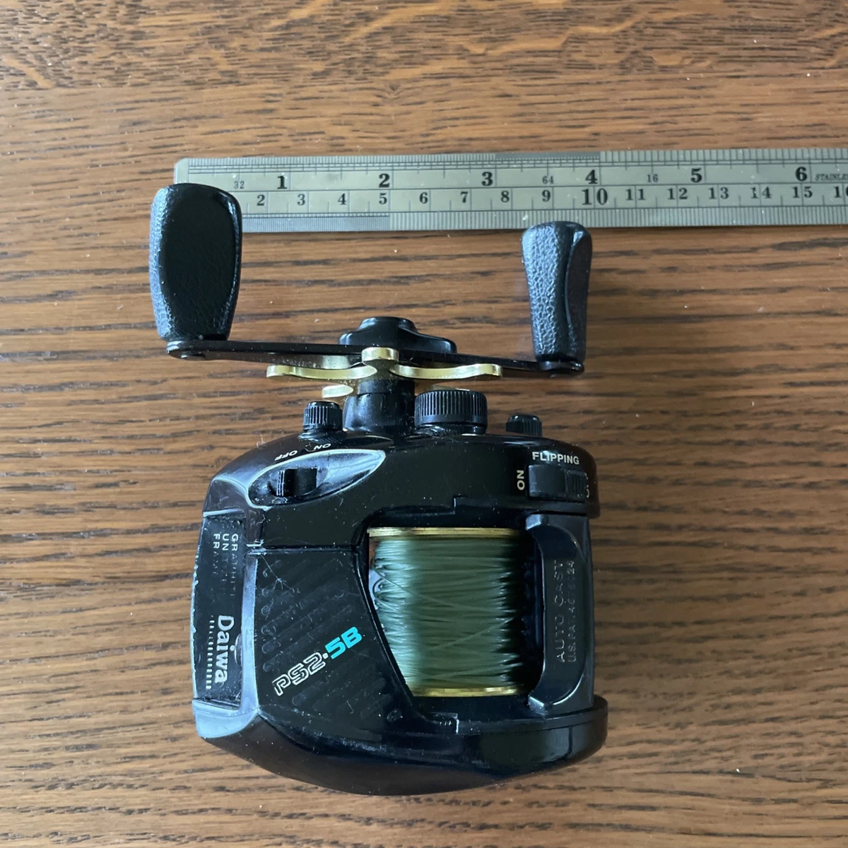Daiwa Baitcast Reel Right 5.2: 1 Gear Ratio Fishing Reels for sale
