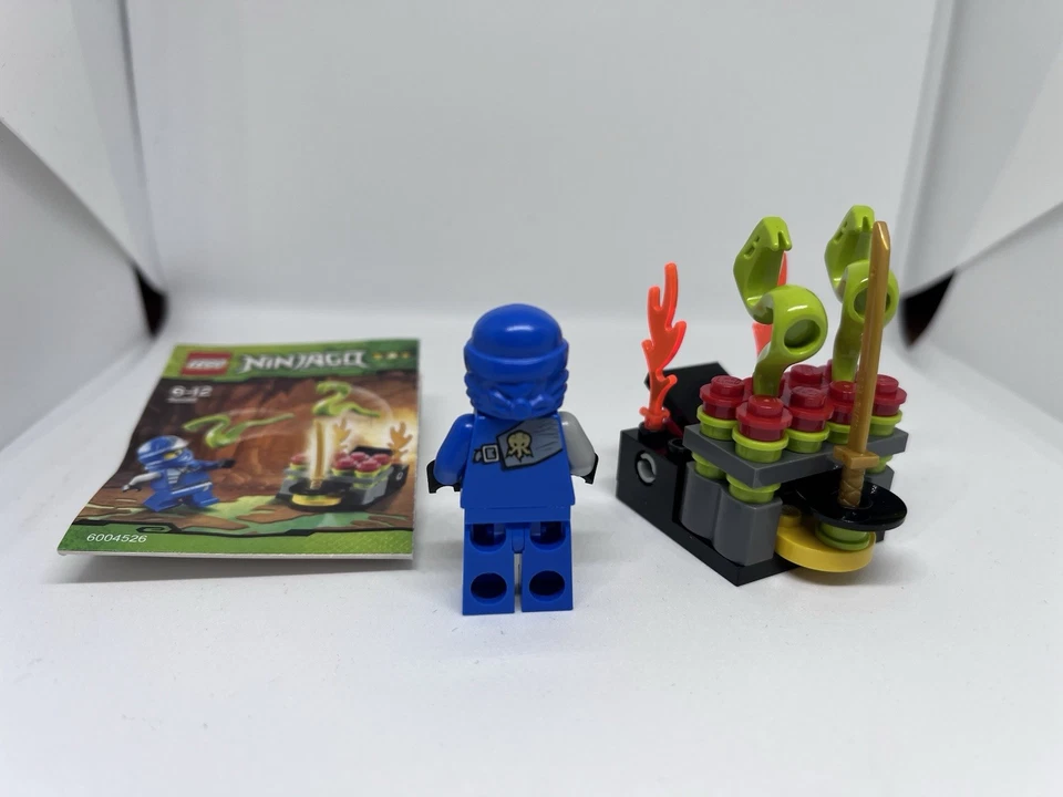 LEGO NINJAGO: Jumping Snakes (30085) with Instructions (No Minifigure), photo 3 of 5