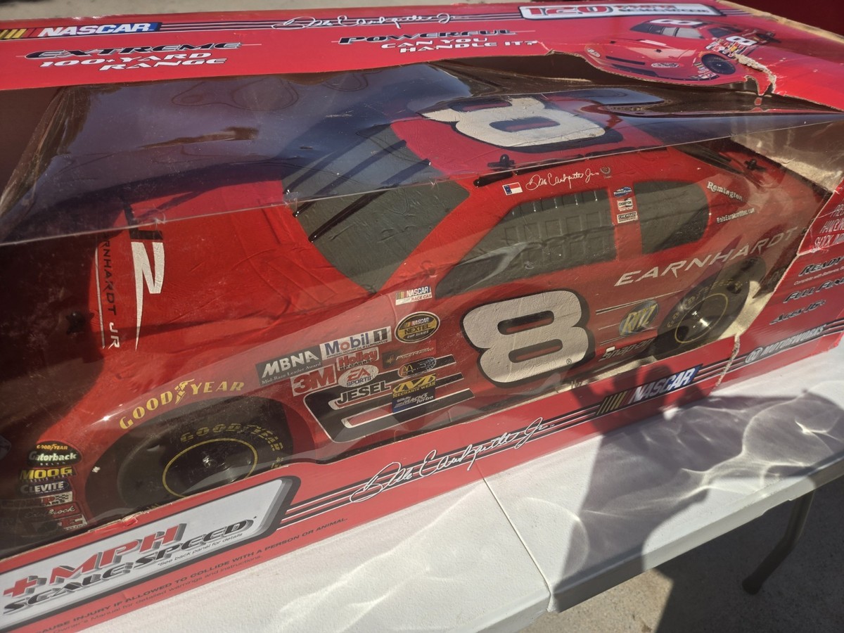 Voiture RC Dale Earnhardt Motorworks échelle 1:18 radiocommandée NASCAR
