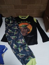 Star Wars Boys' Baby Yoda Mandalorian Pajamas, 2-Piece, Large Size 10/12