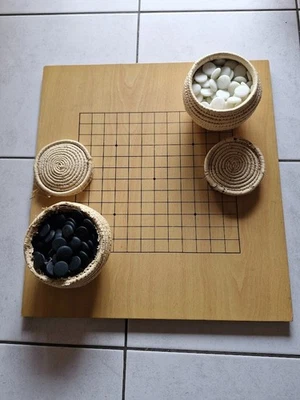 Plateau Goban Go double face 9x9 et 19x19 + pierres verre - Photo 1/4