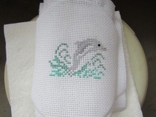 Point de croix complet art populaire dauphin