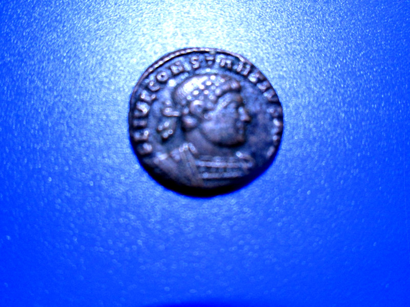 Constantivs II Follis 337-341 Lugdunum Mint 15mm Reverse: "Gloria Exercitvs"