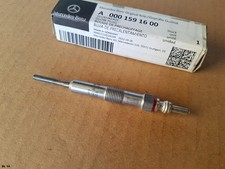 1x GL&Uuml;HKERZE ORIG MERCEDES W176 W246 W242 C117 RENAULT OM607 , A0001591600