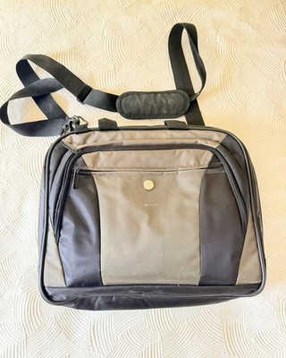 Targus Nylon Laptop Bag w/ Detachable Shoulder Strap Black & Gray 17'' x 14''