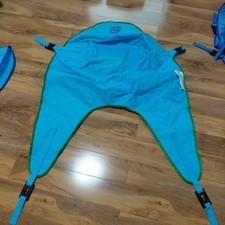 Arjo Patient Lift Sling MFA1000M-L 600 LB - Large with Clip