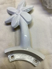 Set Of 5 NEW Ceiling Fan Flower Daisy Blade Brackets White Harbor Breeze #5183