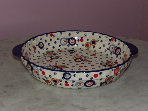 Polish Pottery Deep Dish Pie Baker! Happy Happy Pattern! - Picture 2 of 3