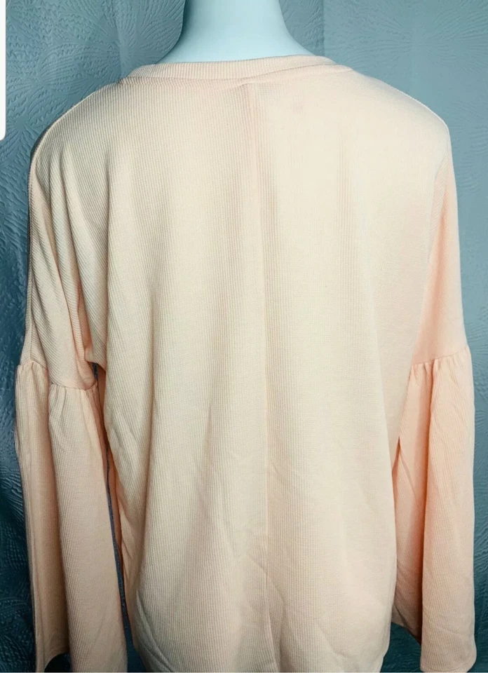 Prendas para dormir para mujer Xhilaration manga campana salón talla L solo melocotón Foto 2 de 4