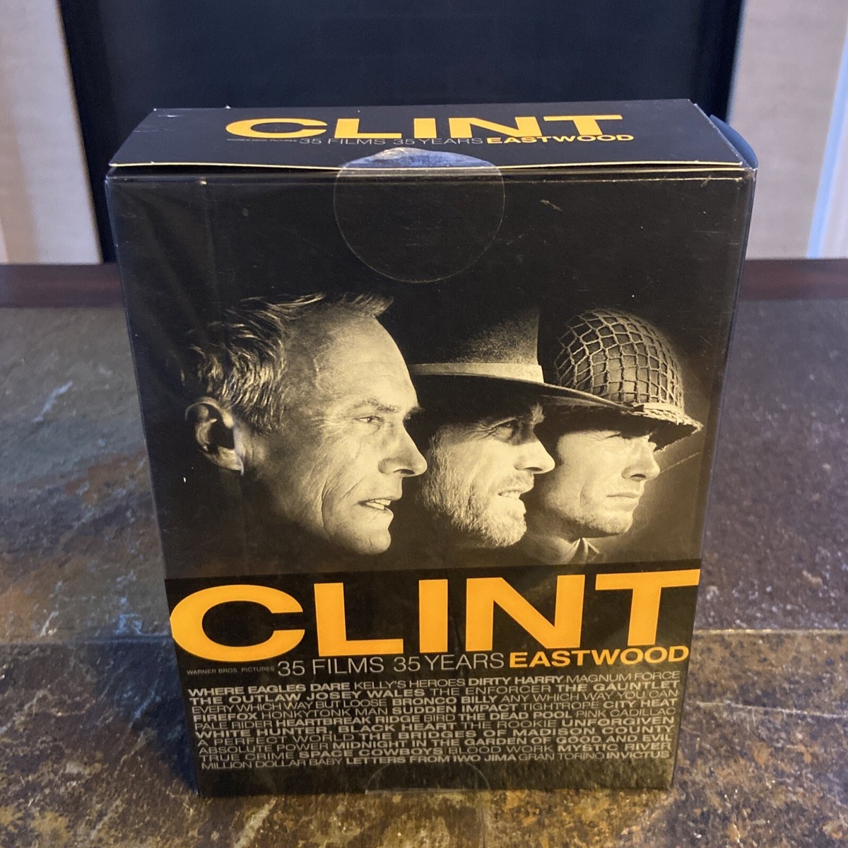 その他 Clint Eastwood Box [Import allemand] 2mvetro Clint Eastwood: 35 Films 35 Years (DVD) Complete Very Nice
