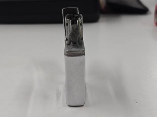 Vintage Zippo Cigarette Lighter. Missing Paint On Chrome Lighter. USA - Picture 8 of 12